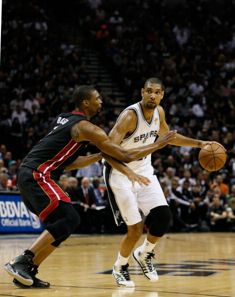 英超俱乐部今夏售出榜：切尔西1.292亿镑第一，红军紧随其后（英超今夏球员出售榜：切尔西以1.292亿英镑居首，红军紧追其后）