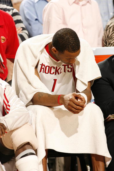 重大突破！VAR将新增角球和第二黄牌复核权限，2026世界杯率先试点（重磅升级：VAR将获角球与第二黄牌复核权，2026年世界杯率先试点）