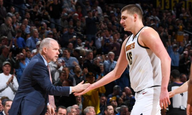 世界杯抽签详解（G-L）：姆巴佩大战哈兰德，梅罗会在淘汰赛相遇（世界杯分组解析（G至L）：姆巴佩对决哈兰德，梅罗或在淘汰赛碰面）