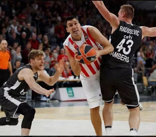 篮球中的节奏变化艺术（篮球节奏掌控之道）