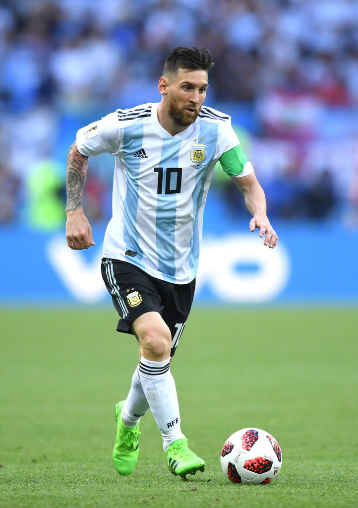 法国、挪威同组，姆巴佩和哈兰德将在世界杯小组赛迎来交手（世界杯小组赛出炉：法国与挪威同组，姆巴佩对决哈兰德）