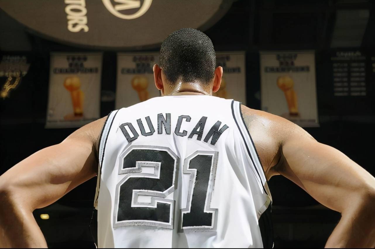 佩7：加斯佩里尼让我们有很大提升，罗马排在意甲第1不是偶然（佩7：加斯佩里尼令我们进步明显，罗马领跑意甲并非偶然）