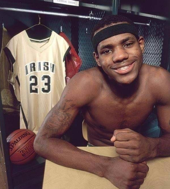 汉堡vs斯图加特：洛孔加、卢卡-武什科维奇首发，努贝尔、达希勒出战（汉堡迎战斯图加特：洛孔加、卢卡-武什科维奇首发，努贝尔、达希勒登场）