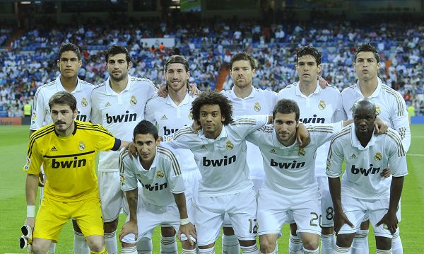 姆巴佩调侃破坏点球点：对方支撑脚要是打滑，我们就赚到了（姆巴佩打趣称在点球点“动手脚”：若对手支撑脚打滑，我们就占便宜）