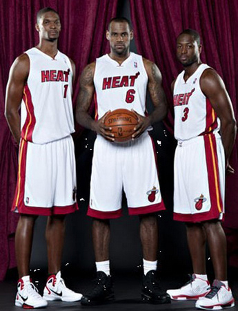 尤文官方：弗朗西斯科-孔塞桑当选队内10月最佳球员（尤文官方：弗朗西斯科-孔塞桑荣膺队内十月最佳球员）